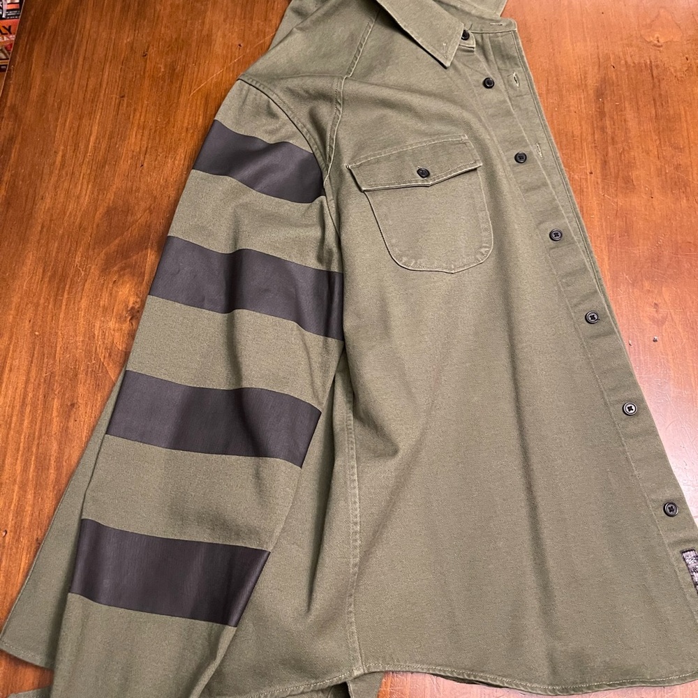 Button up shirt.